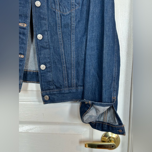 Levi’s Women’s Original Blue Denim Jean Jacket | Size: Medium - Picture 4 of 6